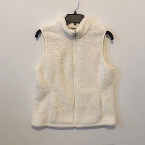 Croft & Barrow Cream Fleece Vest